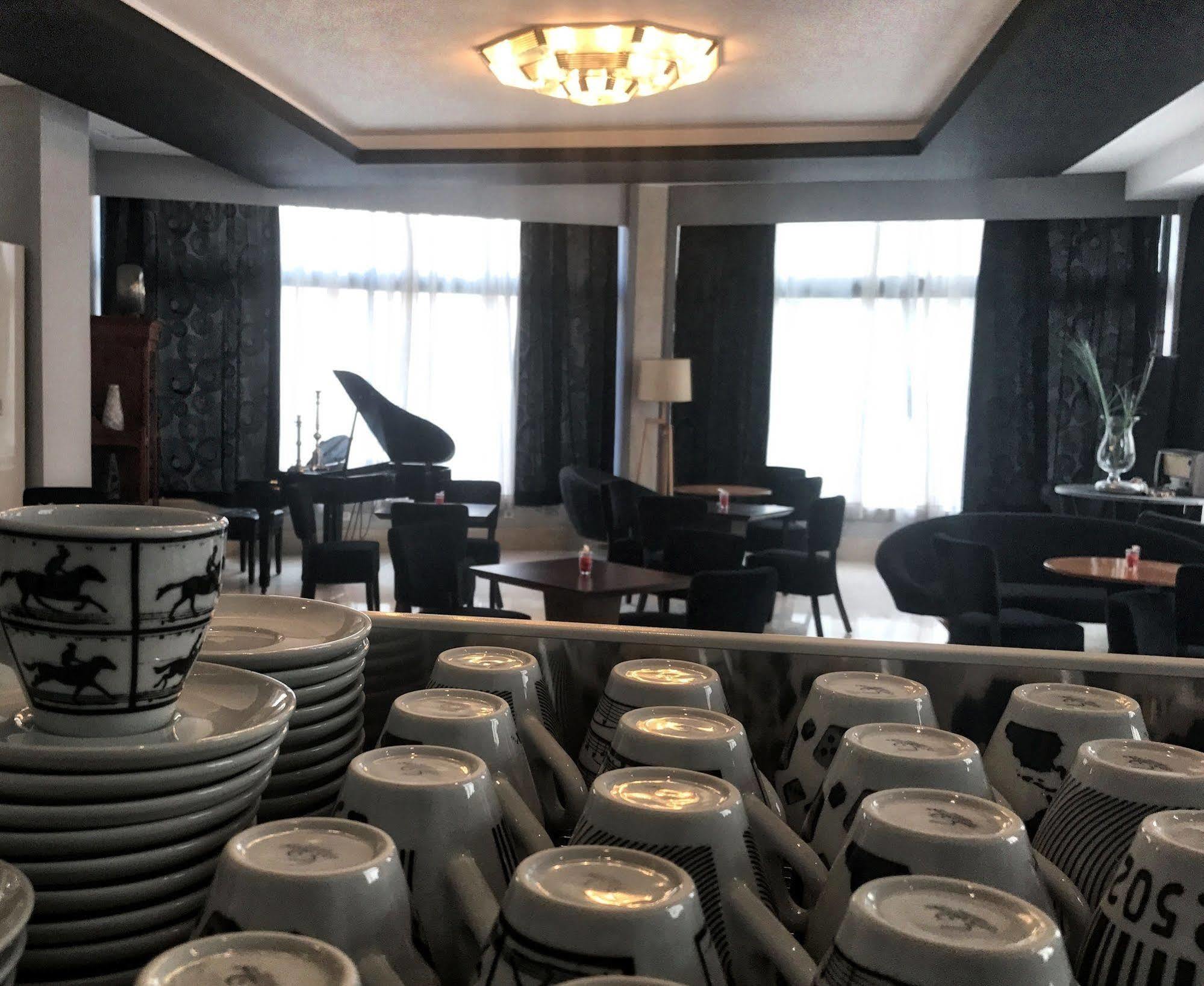 Gq Hotel & Club - Adults Only Rhodes City エクステリア 写真